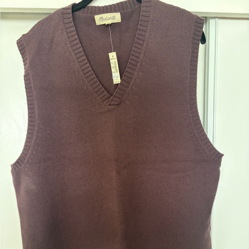Madewell men’s  Brown V-Neck Sweater Vest